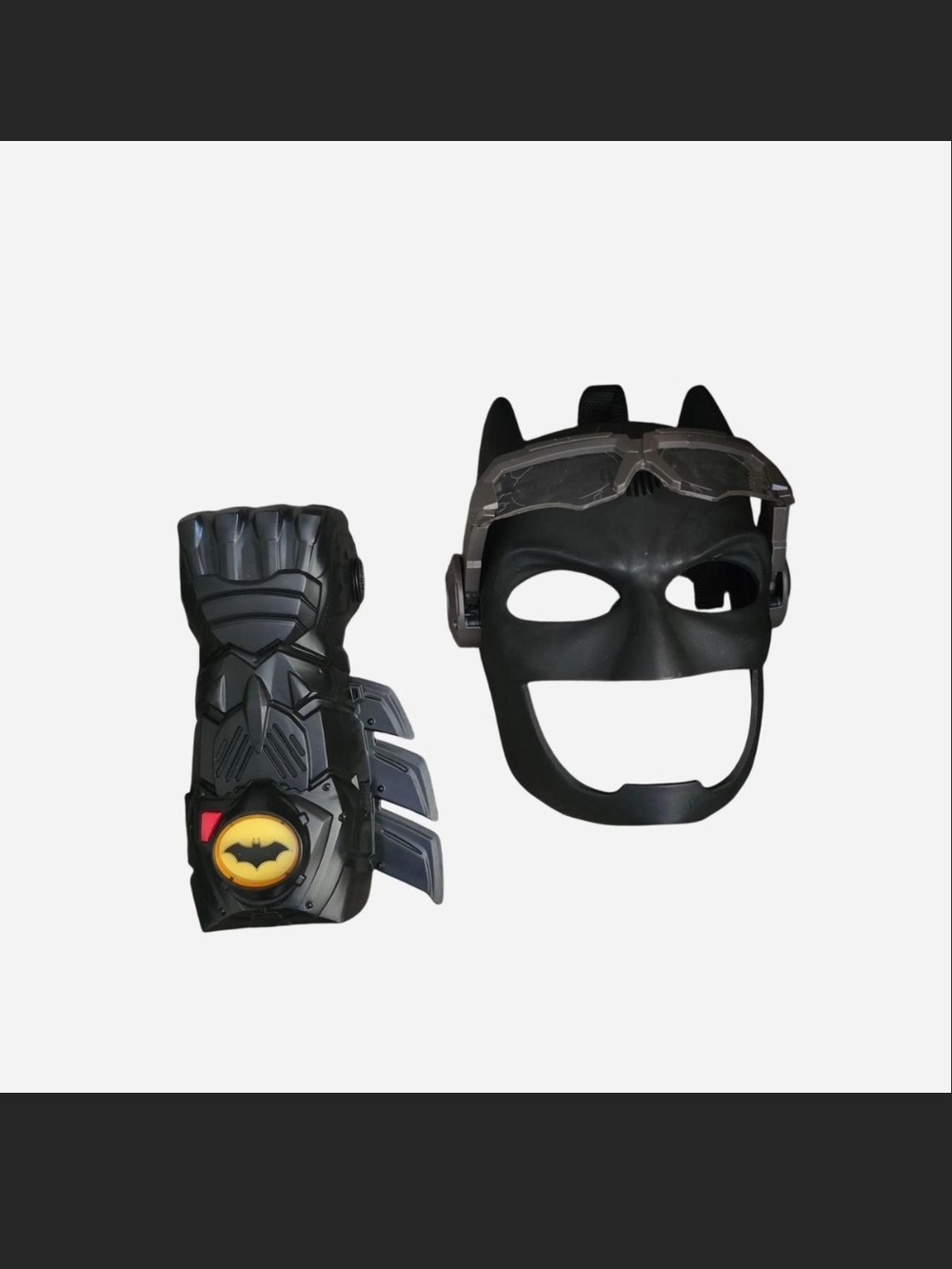 Spin Master Batman Mask & Gauntlet Set